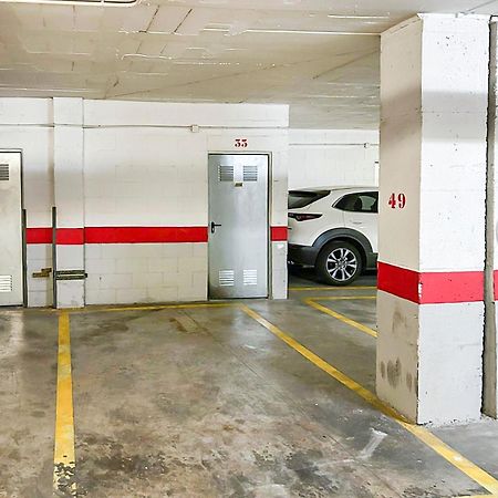 Estudio Del Carmen & Parking Малага Экстерьер фото